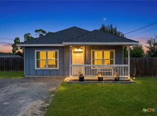 585 Cimarron, Spring Branch, TX 78070