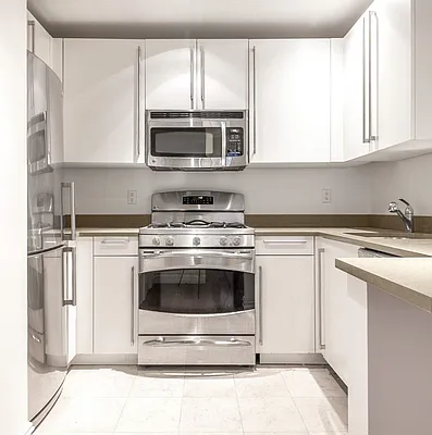 Rented by Keller Williams NYC | media 30