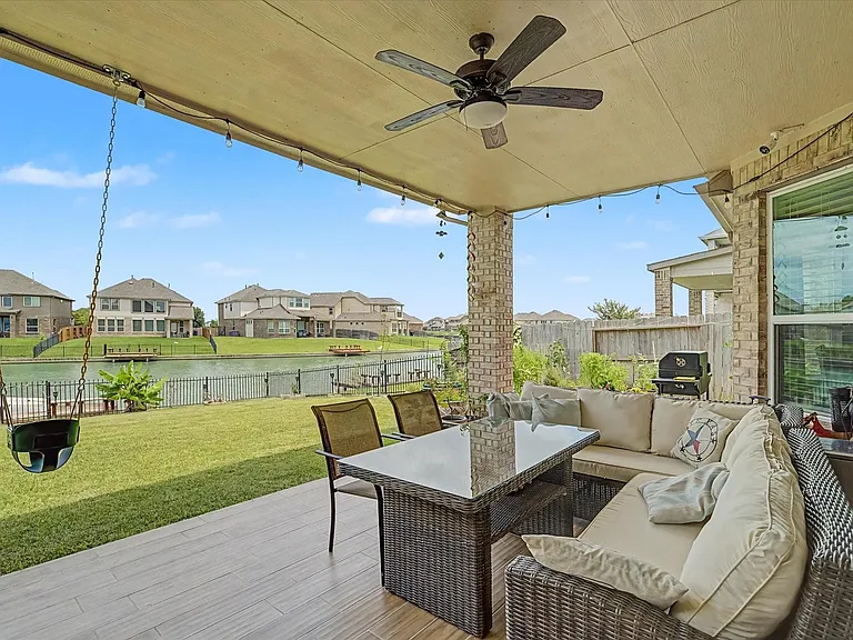 24414 Tesino River Cir — Photo 42