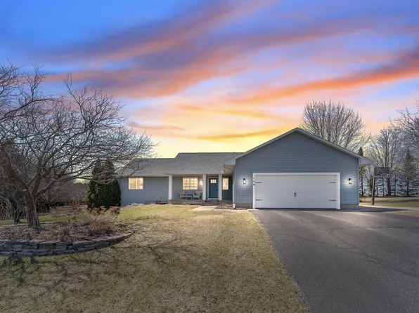 186 Thoner Ct, Ellsworth, WI 54011