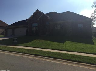 3225 Robbins Dr, Bryant, AR 72022