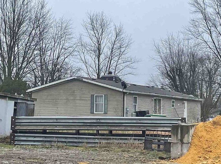 2nd image of 647 County Highway 9
