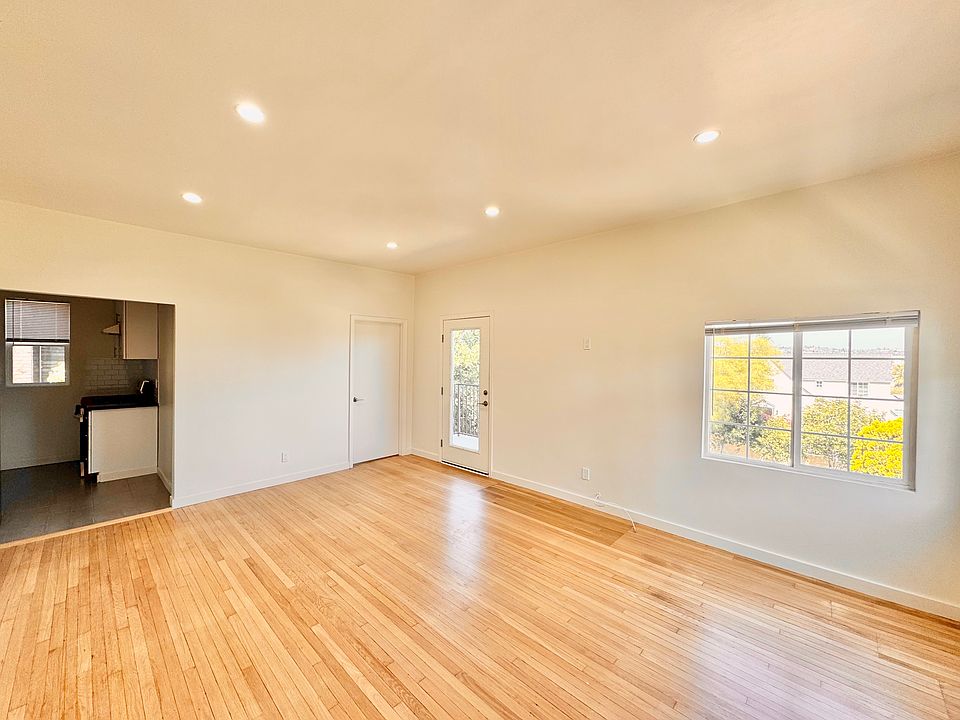 1st image of 515-518 3/4 N Mariposa Ave #515-1/2