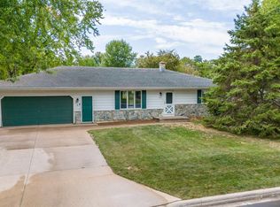 214 N 7th Ave, Winneconne, WI 54986
