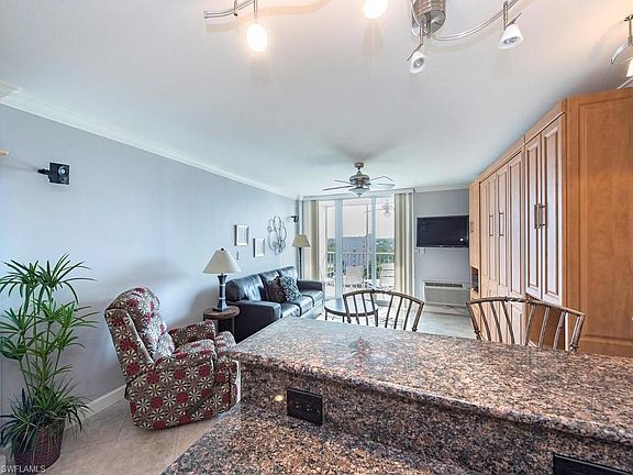 3rd image of 3 Bluebill Ave APT 811