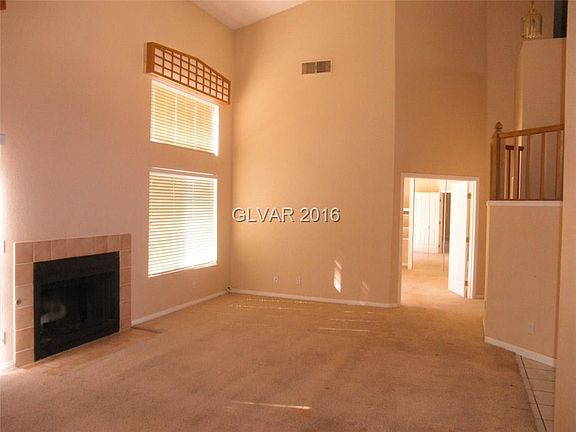 5th image of 9917 Tarzana Ln #0