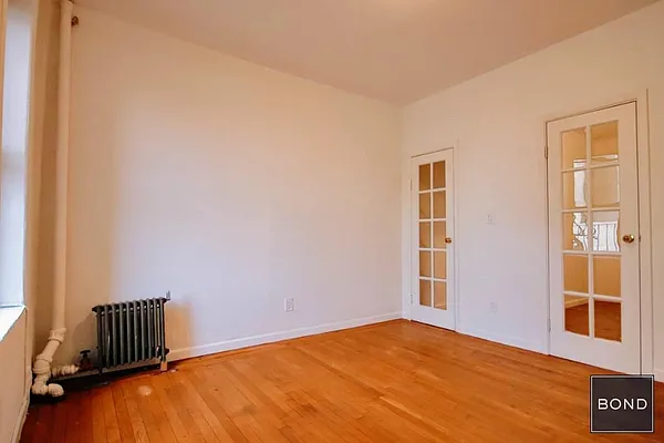 Rented by Bond New York | media 20