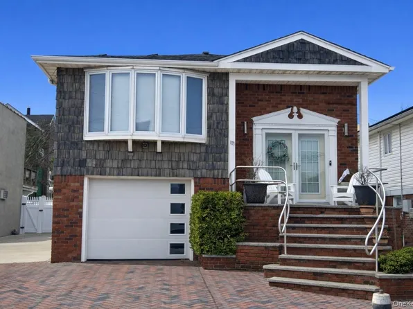 155 Beach 127th Street, Belle Harbor, NY 11694