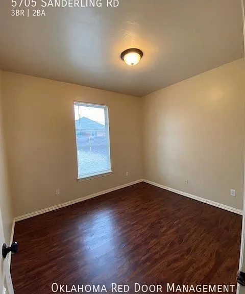 5705 Sanderling Rd — Photo 5
