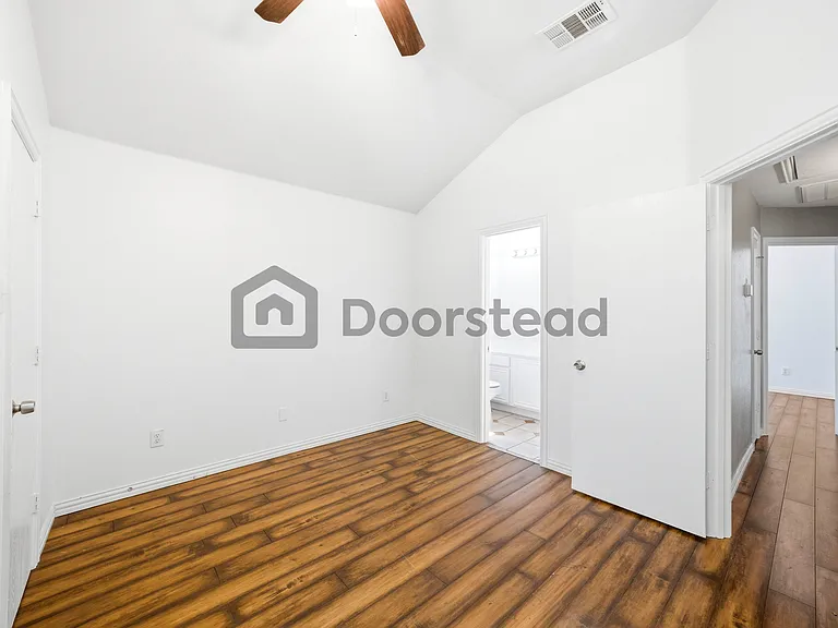 4909 Mountain Ridge Ln — Photo 25