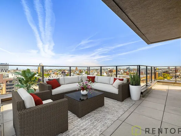 228 Berry Street image 1 of 22