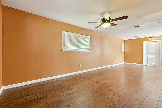 6311 Brunswick Ct — Photo 7