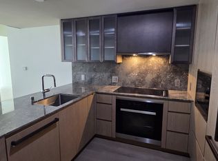 1000 Auahi St #2807, Honolulu, HI 96814