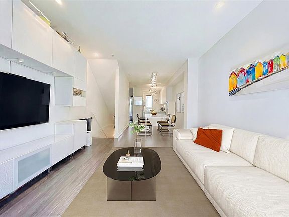 5th image of 6868 Burlington Ave #35