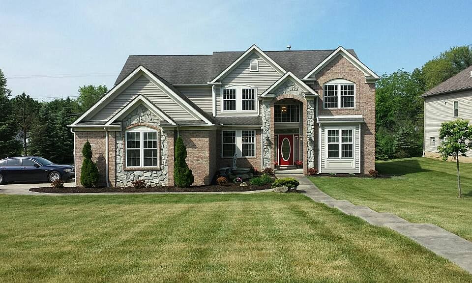 1st image of 7630 Pond Brook Ln