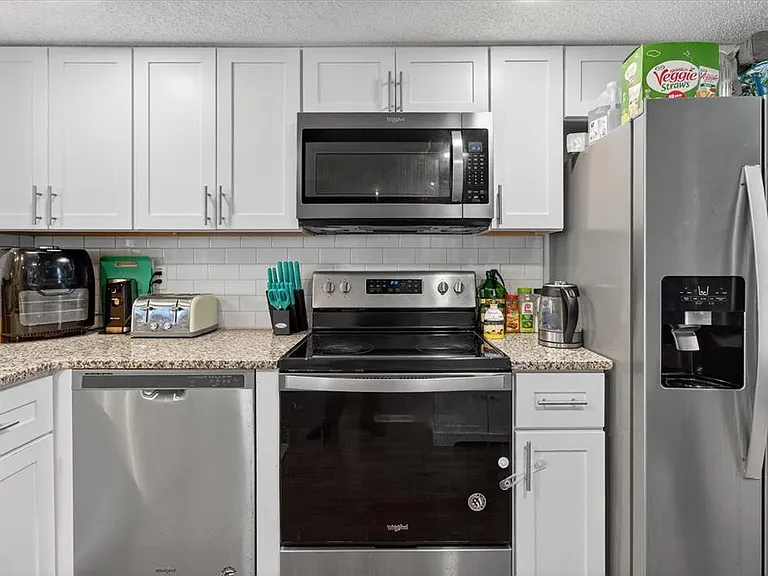 1146 King Arthur Ct #110 — Photo 18