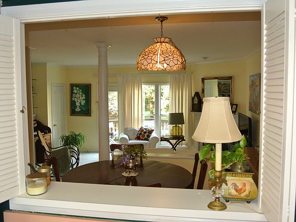 5th image of 129 Copper Mill Dr