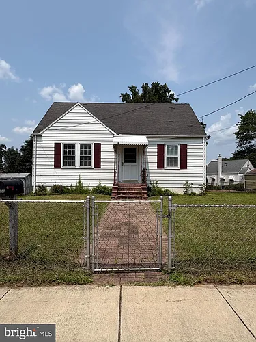 10902 Milburn St Photo 1
