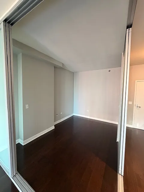 1 bed, 1000 sqft, $2,800 — Photo 3