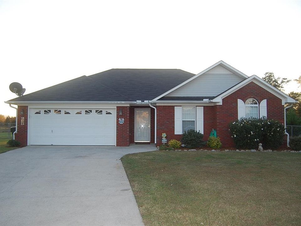 1st image of 201 Cedar Creek Cir