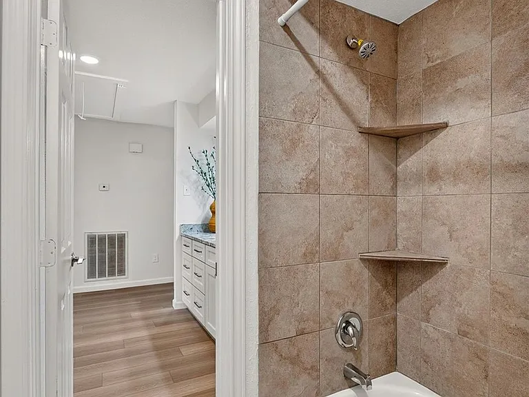 6124 Jim St #4 — Photo 17