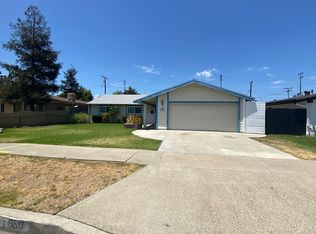880 N Waverly St, Orange, CA 92867