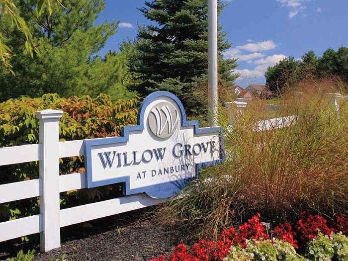 Welcome to Willow Grove