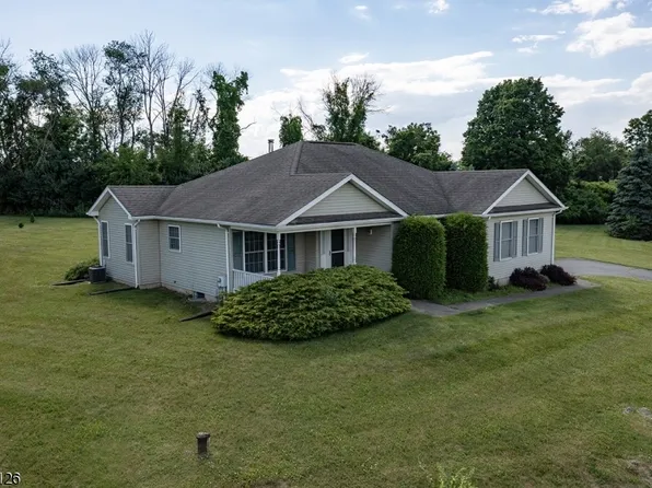3 Summit Rd, Green Twp., NJ 07821