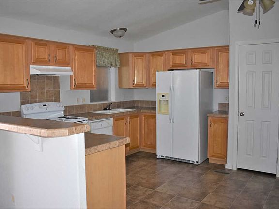 2nd image of 13429 E 48th Dr