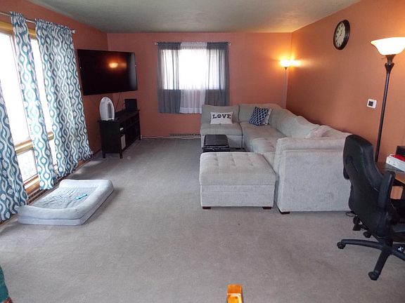2nd image of 724 Geddes Ave