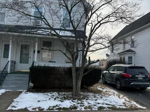 134 Waller St, Wilkes Barre, PA 18702