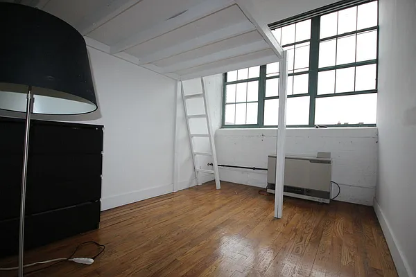 Rented by JW Real Estate Services LLC | media 13