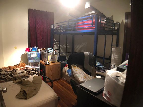 4th image of 538 Summer St #1