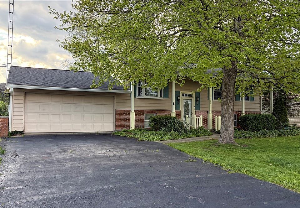 1st image of 2521 East Dr