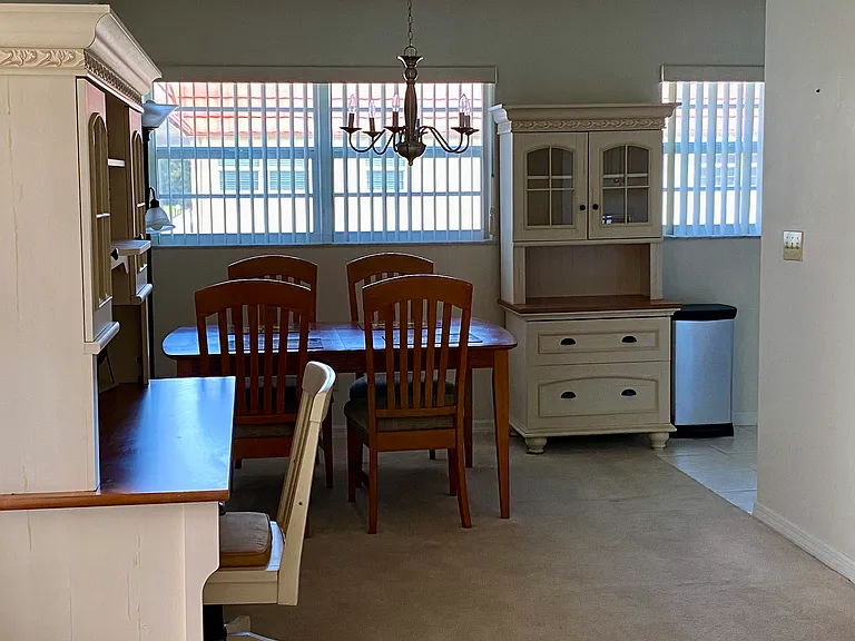 Pine Arbor Ln — Photo 8