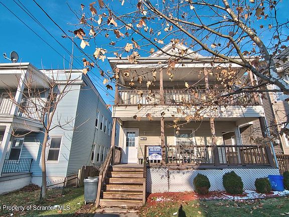 2nd image of 619-621 Prescott Ave