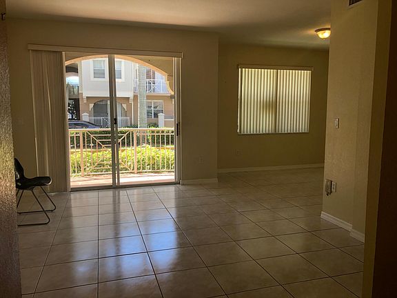 5th image of 8930 W Flagler St APT 104