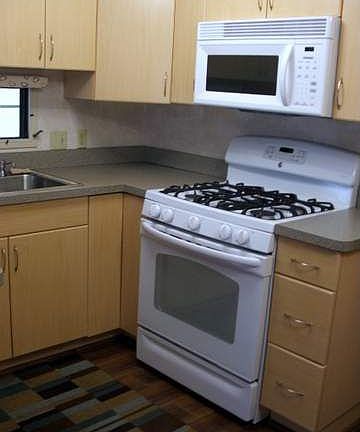 Gas, convection, 5 burner range