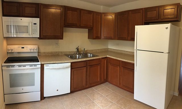 1st image of 142 Klein Creek Ct APT 4D
