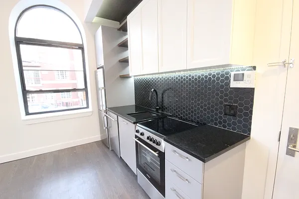 Rented by Nooklyn NYC LLC | media 16