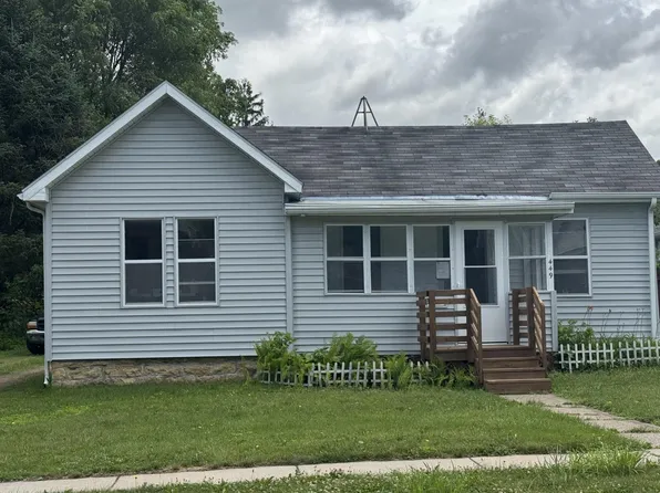 449 13th St, Red Wing, MN 55066