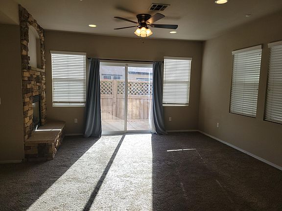 3rd image of 31817 Delfina Way