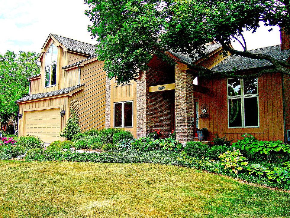 Gorgeous front of Property