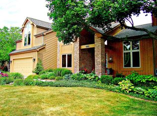 3840 Vardon Ct, Woodridge, IL 60517