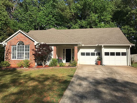4th image of 310 Rose Creek Way
