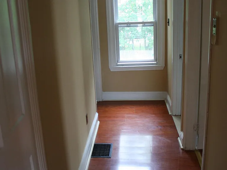 115 Saint Elmo St — Photo 19