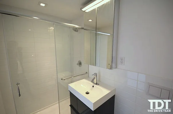 Rented by J Misrahi Realty Corp | media 17