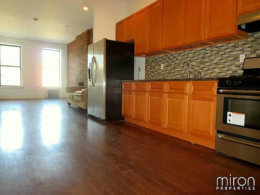 Rented by Miron Properties | media 1