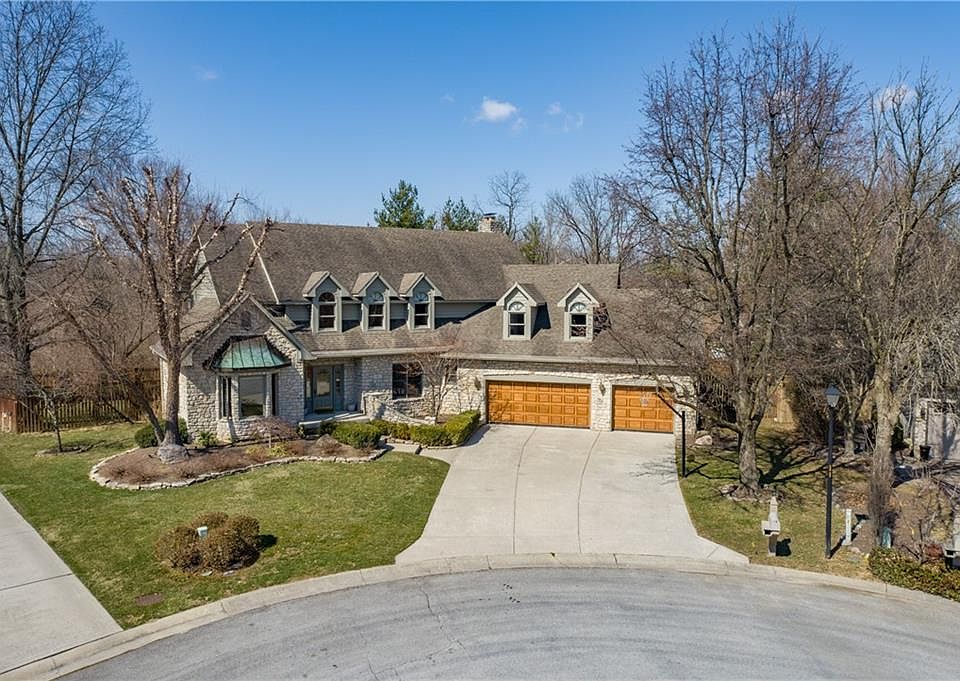 1st image of 884 Wilderness Ln
