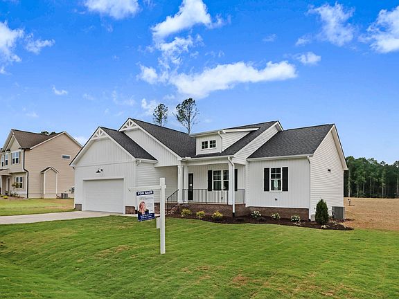 2nd image of 204 Gumtop Dr